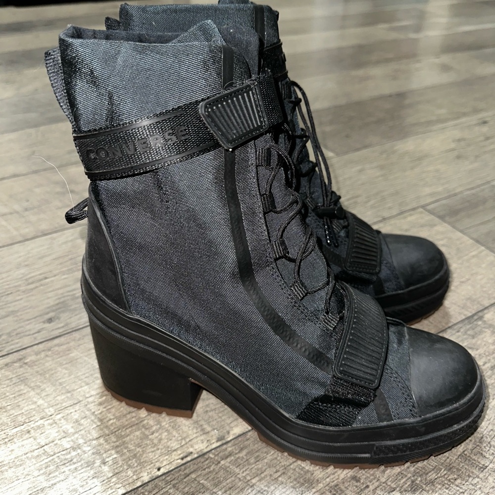 Converse all star GR82 black gum sole high heeled combat sneaker boots Sz 9.5